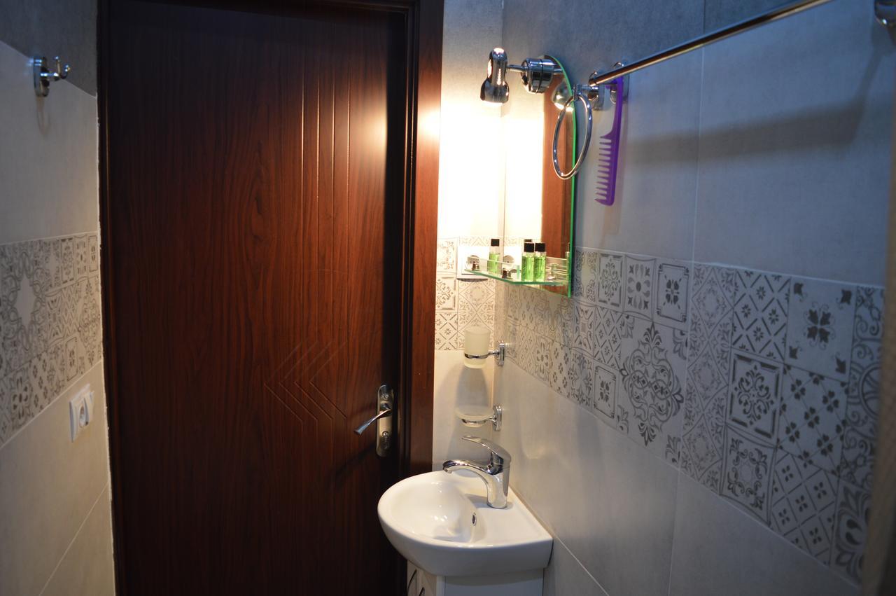 דירות טביליסי Terrace Mtatsminda מראה חיצוני תמונה