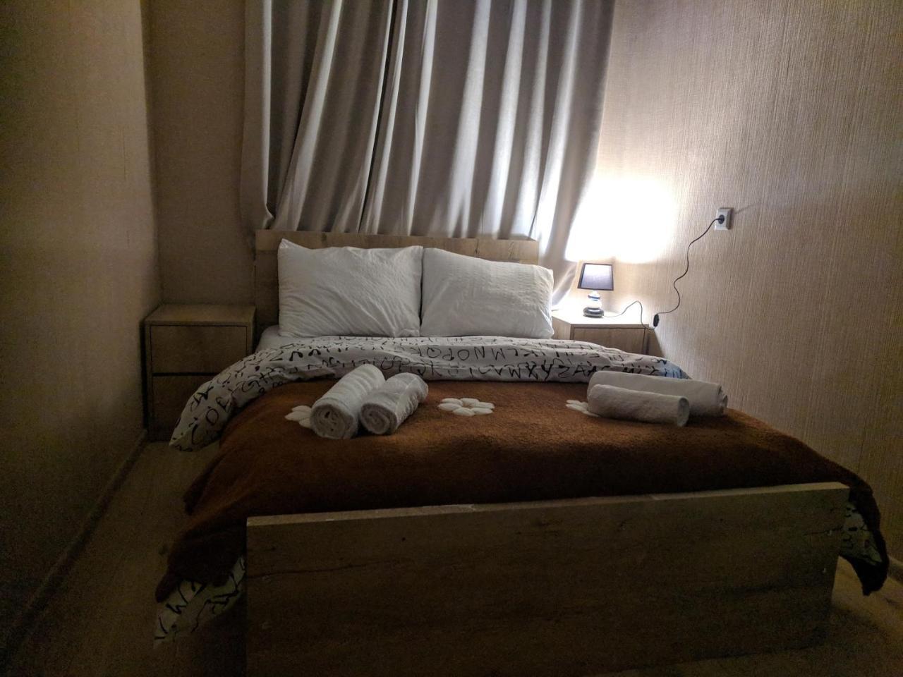 דירות טביליסי Terrace Mtatsminda מראה חיצוני תמונה